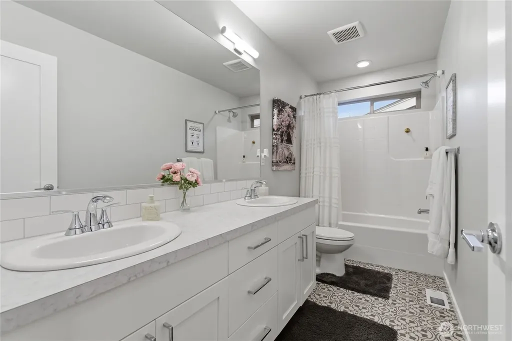 8117 130th Place SE Snohomish WA 98296