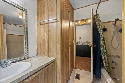 3036 Emerald Crescent Court Camano Island WA 98282