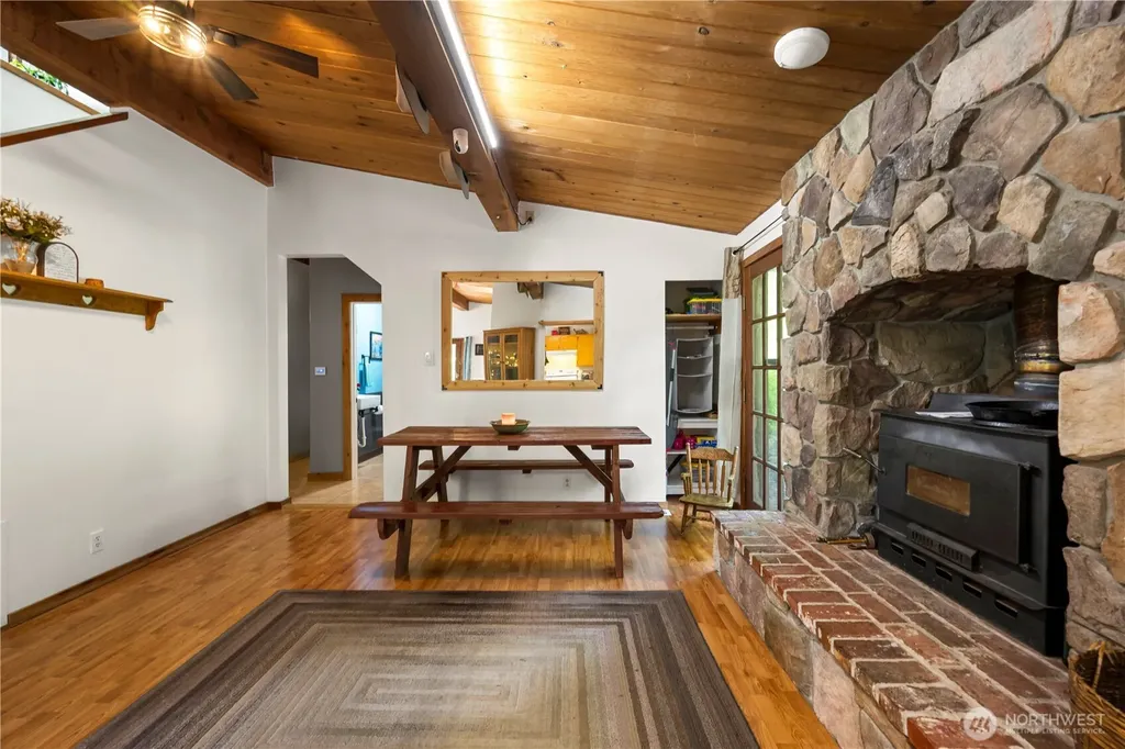 19727 Sauk Trail Granite Falls WA 98252
