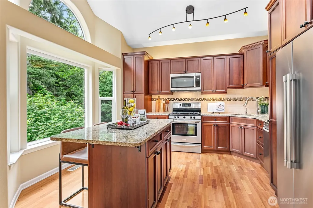 23 Lost Lake Lane Bellingham WA 98229