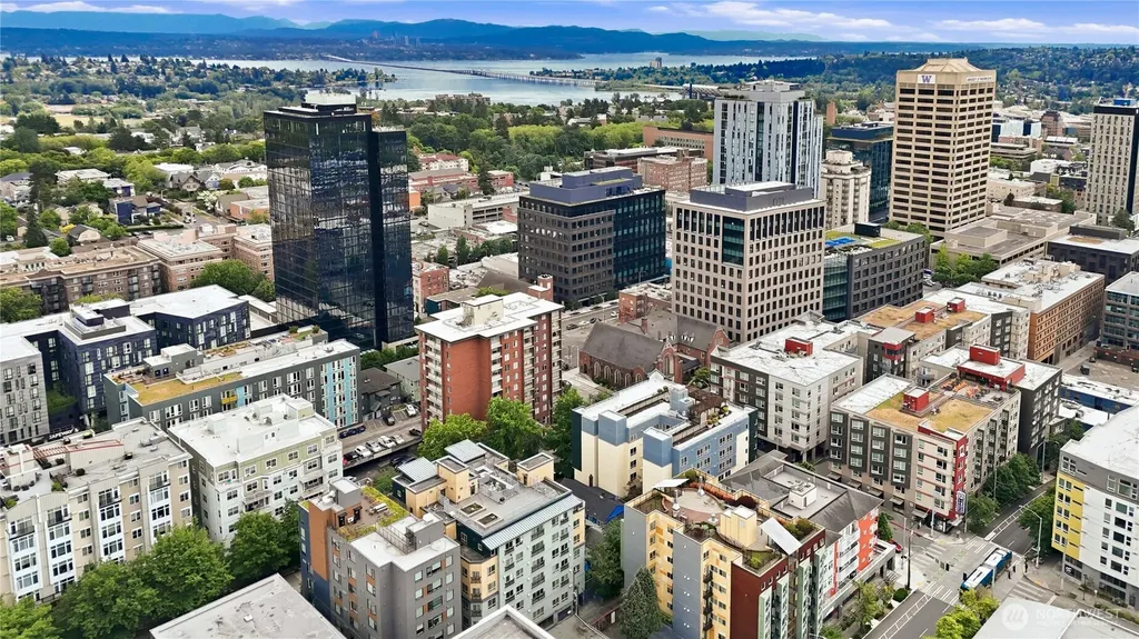 4722 12th Avenue NE Seattle WA 98105