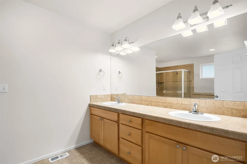 3512 Wells Avenue S Renton WA 98055