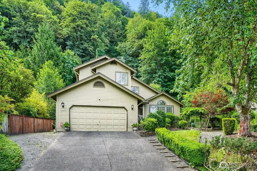 15827 SE 156th Court Renton WA 98058