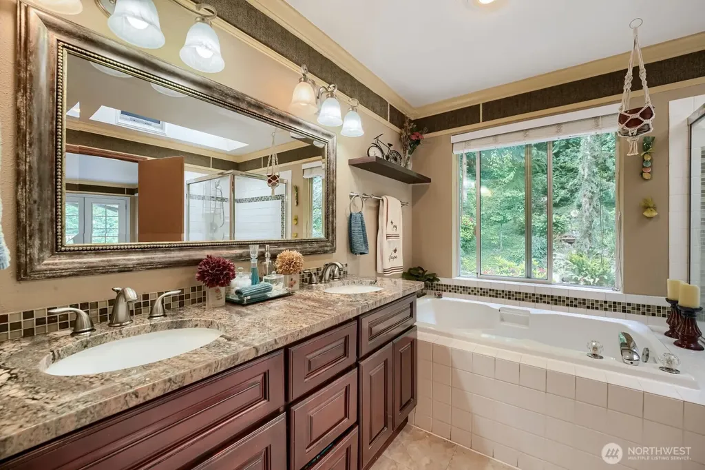 15827 SE 156th Court Renton WA 98058