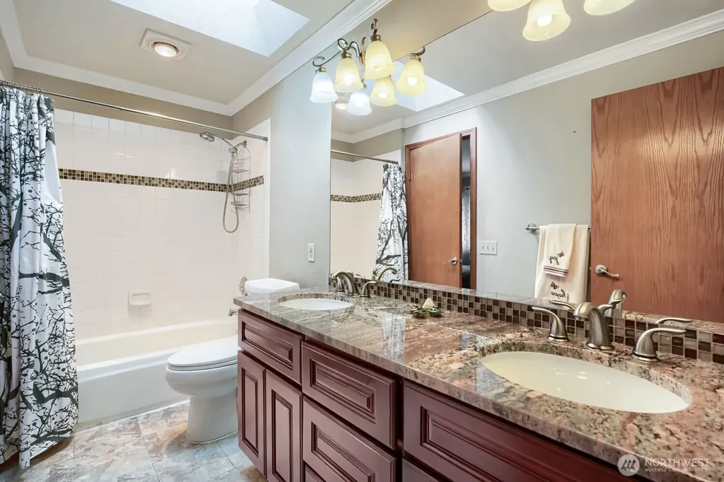 15827 SE 156th Court Renton WA 98058