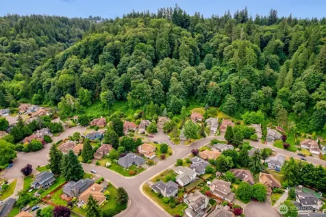 15827 SE 156th Court Renton WA 98058