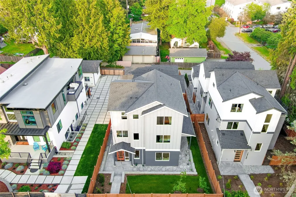 10708 Linden Avenue N Seattle WA 98133