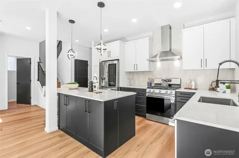 10708 Linden Avenue N Seattle WA 98133