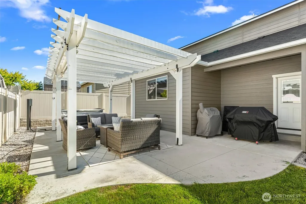 284 S Nevada Avenue East Wenatchee WA 98802