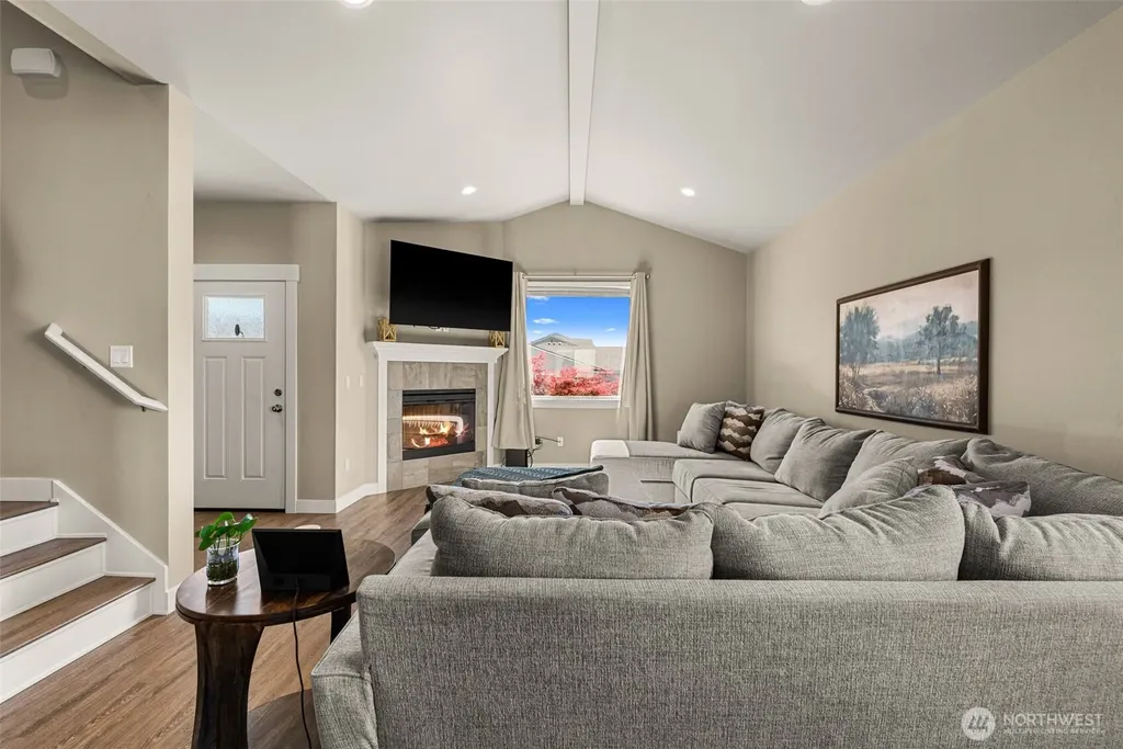 284 S Nevada Avenue East Wenatchee WA 98802