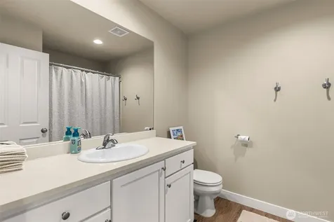 284 S Nevada Avenue East Wenatchee WA 98802