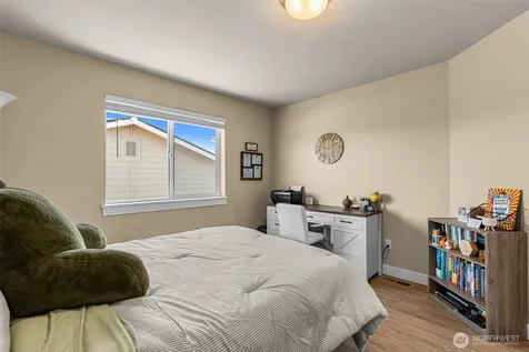284 S Nevada Avenue East Wenatchee WA 98802