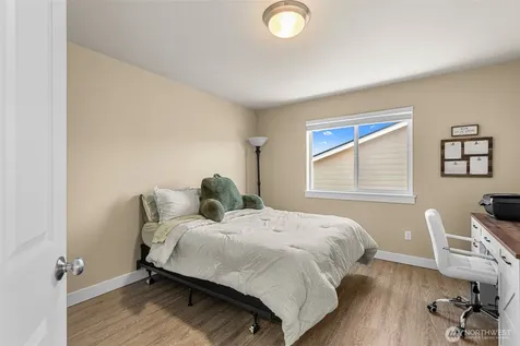 284 S Nevada Avenue East Wenatchee WA 98802
