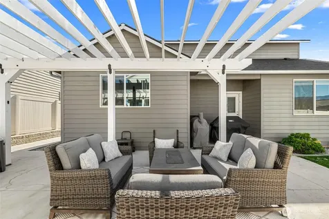 284 S Nevada Avenue East Wenatchee WA 98802