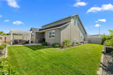 284 S Nevada Avenue East Wenatchee WA 98802