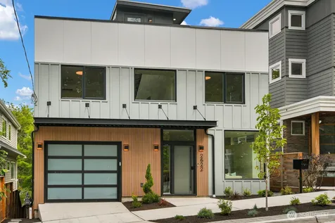 2622 Mayfair Avenue N Seattle WA 98109