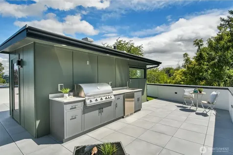 2622 Mayfair Avenue N Seattle WA 98109