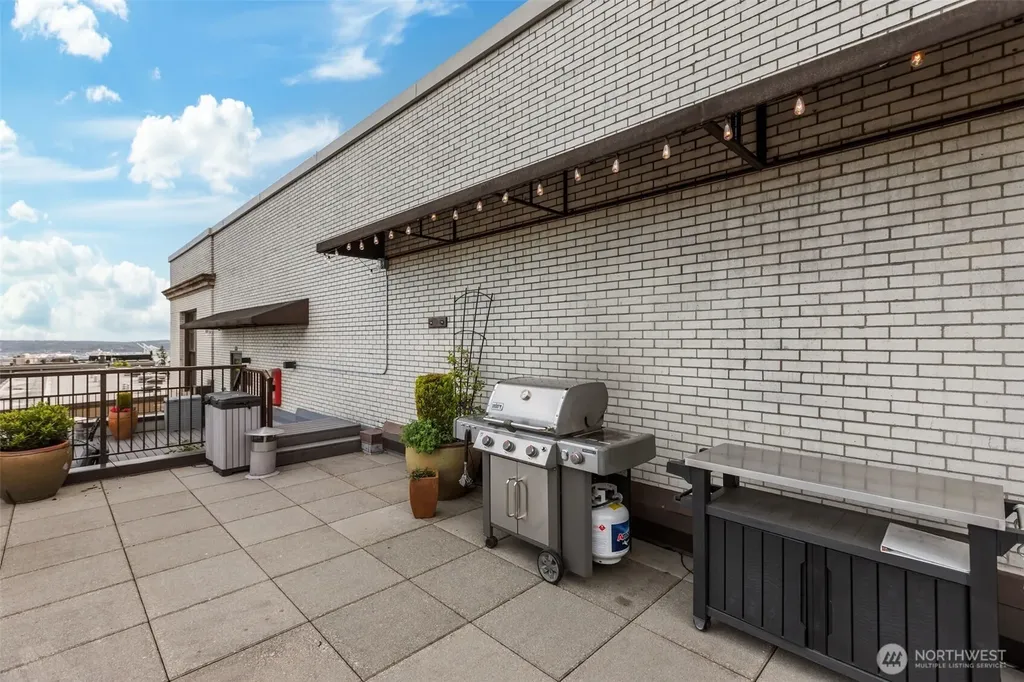 201 Galer Street Seattle WA 98109