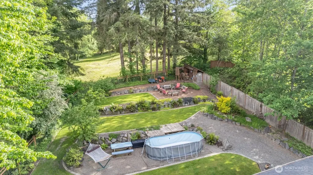 1024 12th Avenue SW Puyallup WA 98371