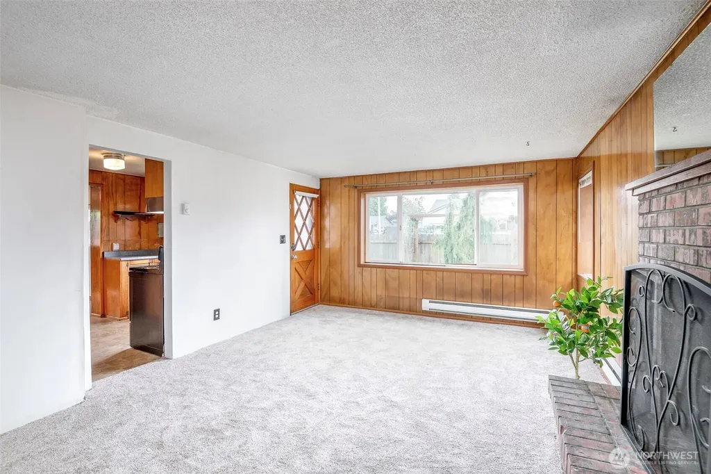 1627 120th Street S Tacoma WA 98444