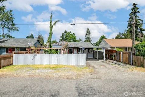 1627 120th Street S Tacoma WA 98444