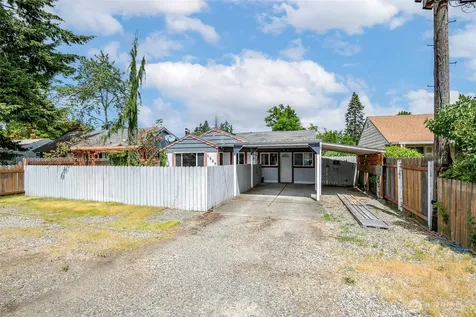 1627 120th Street S Tacoma WA 98444