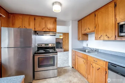 1627 120th Street S Tacoma WA 98444
