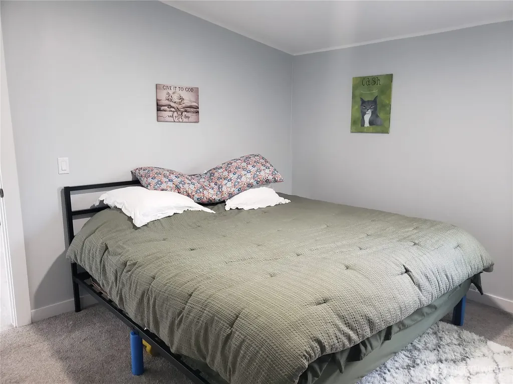 497 Willow Drive Enumclaw WA 98022
