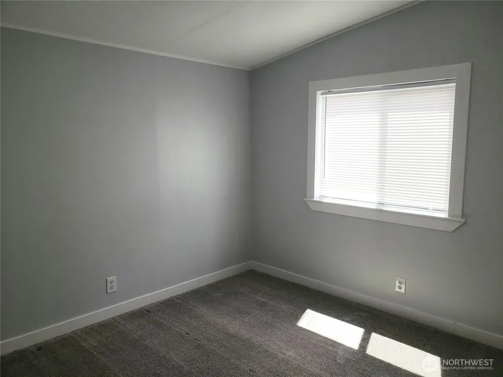 497 Willow Drive Enumclaw WA 98022