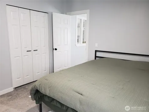 497 Willow Drive Enumclaw WA 98022