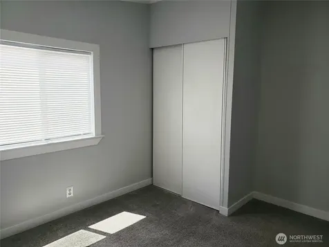 497 Willow Drive Enumclaw WA 98022