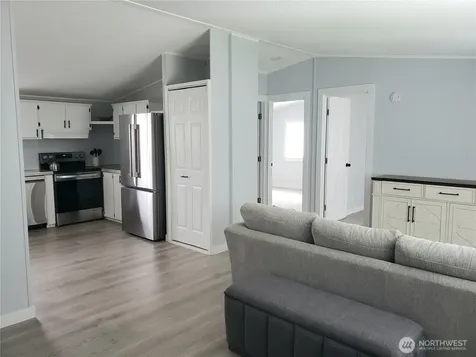 497 Willow Drive Enumclaw WA 98022