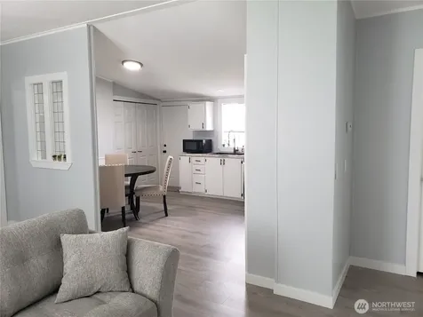 497 Willow Drive Enumclaw WA 98022