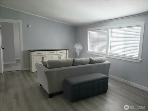 497 Willow Drive Enumclaw WA 98022