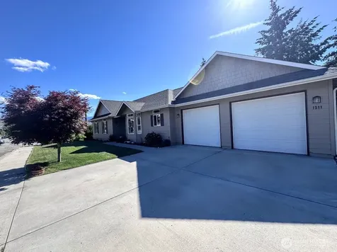 1511 N Anne Avenue East Wenatchee WA 98802