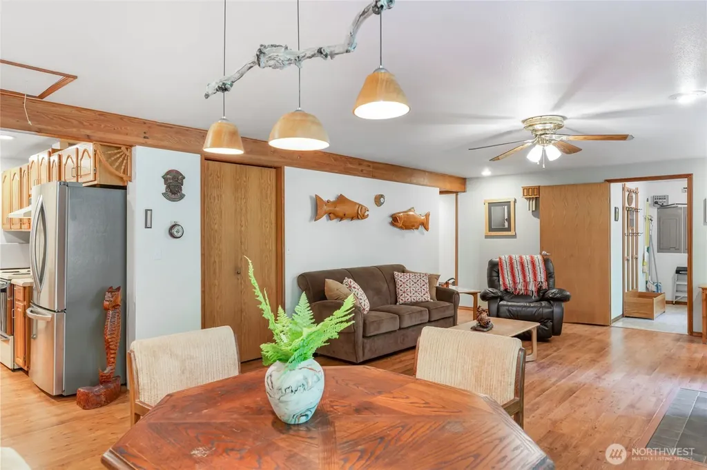 14223 Anatevka Lane SE Olalla WA 98359