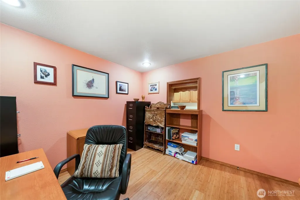 14223 Anatevka Lane SE Olalla WA 98359