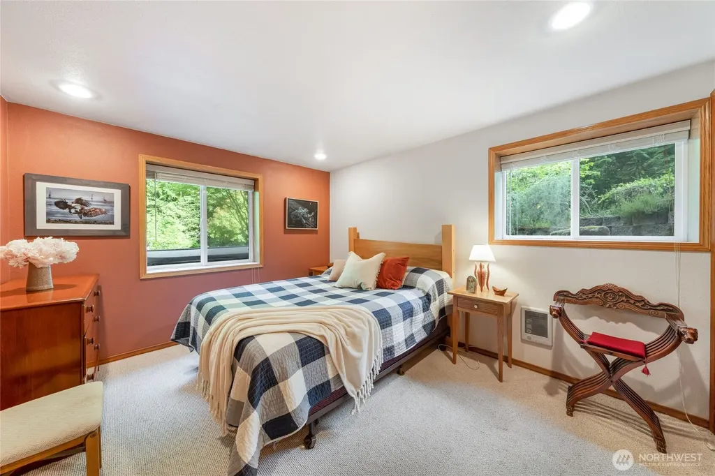 14223 Anatevka Lane SE Olalla WA 98359