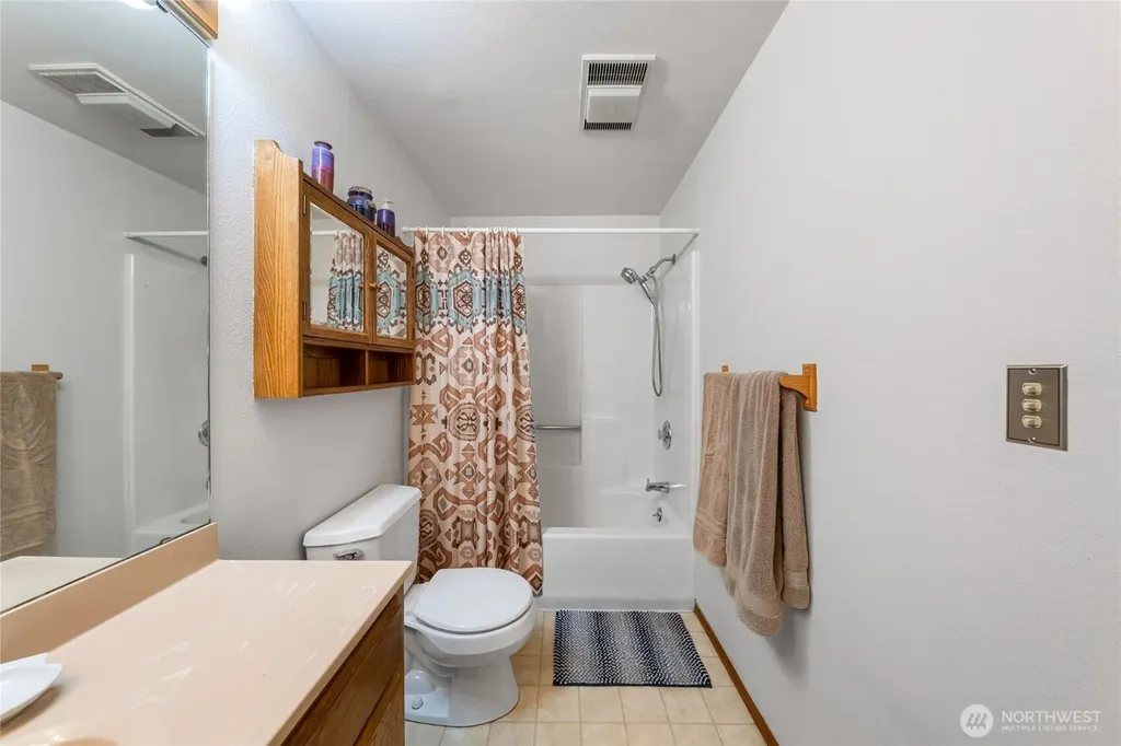 14223 Anatevka Lane SE Olalla WA 98359