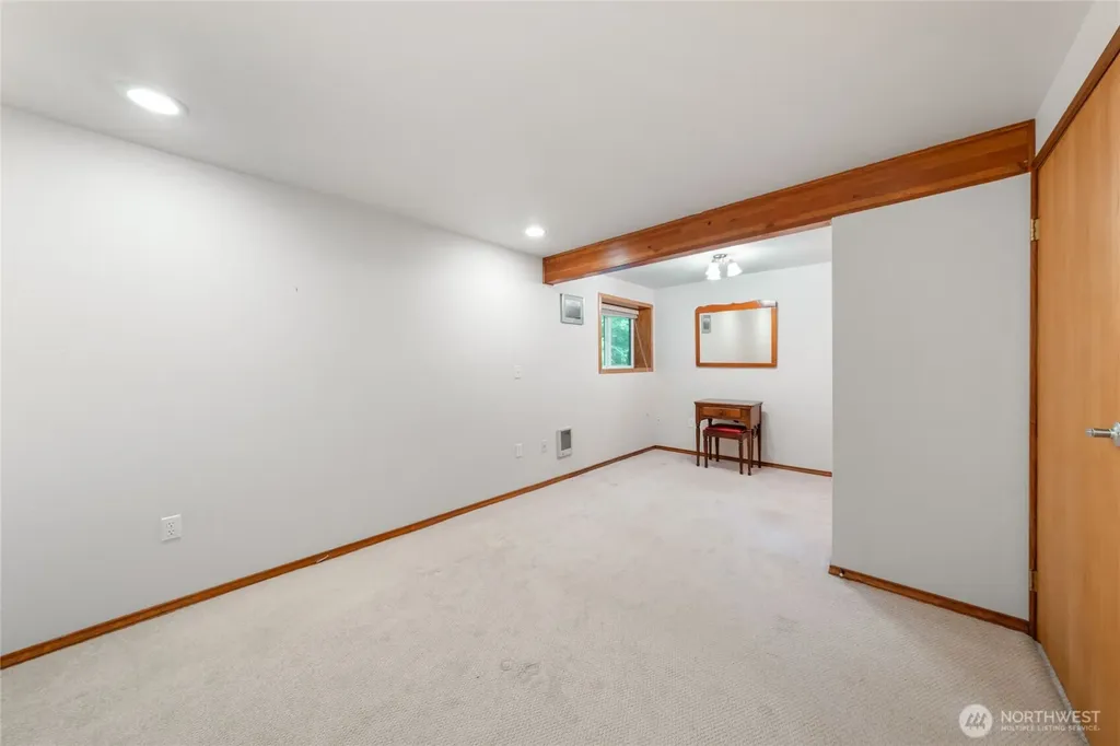 14223 Anatevka Lane SE Olalla WA 98359