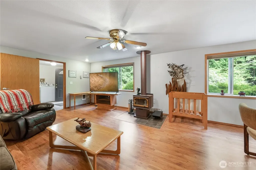 14223 Anatevka Lane SE Olalla WA 98359
