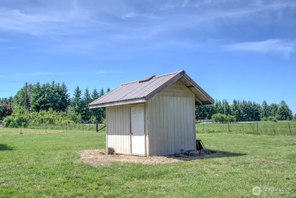 1959 Us Highway 12 Onalaska WA 98570