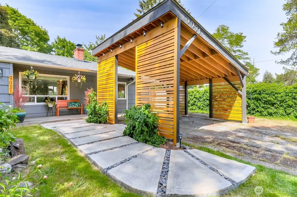 9021 Dolly Madison Street SW Lakewood WA 98498