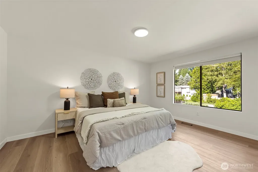 10914 165th Place NE Redmond WA 98052