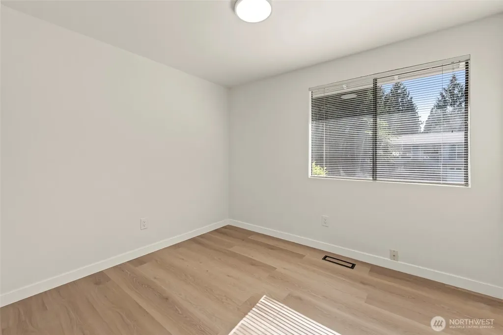 10914 165th Place NE Redmond WA 98052