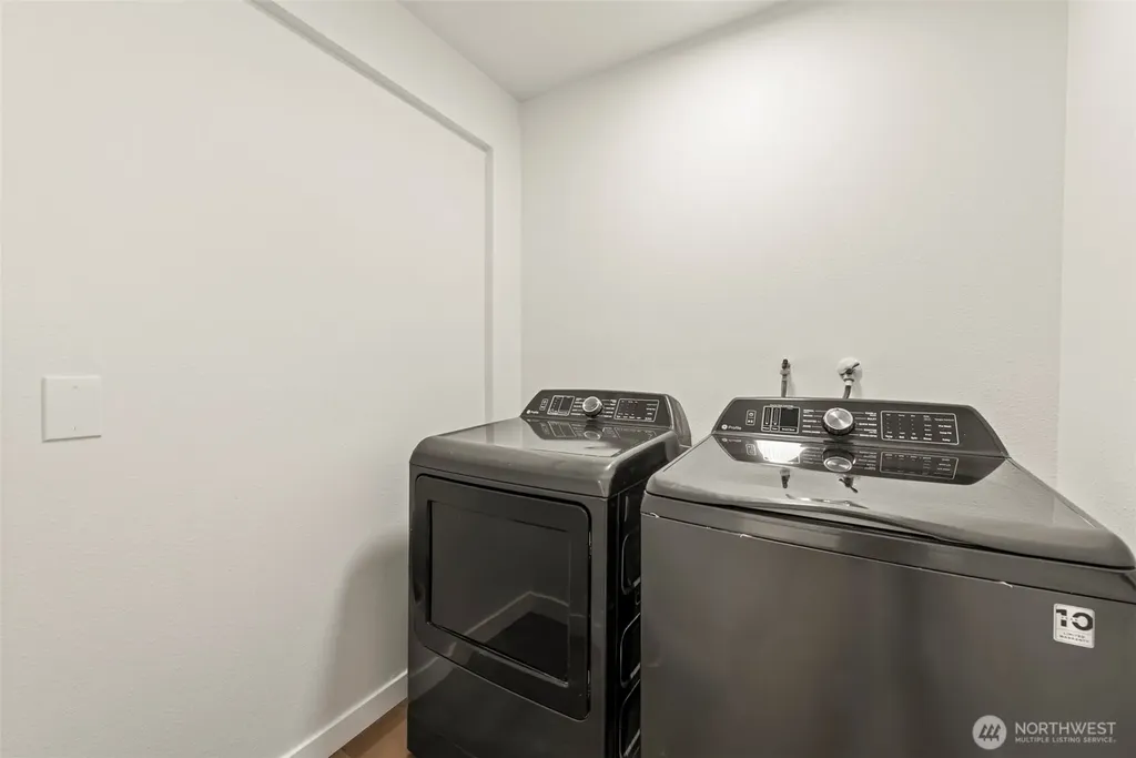 10914 165th Place NE Redmond WA 98052