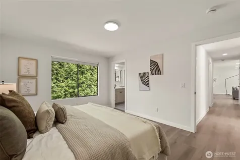 10914 165th Place NE Redmond WA 98052