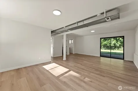 10914 165th Place NE Redmond WA 98052