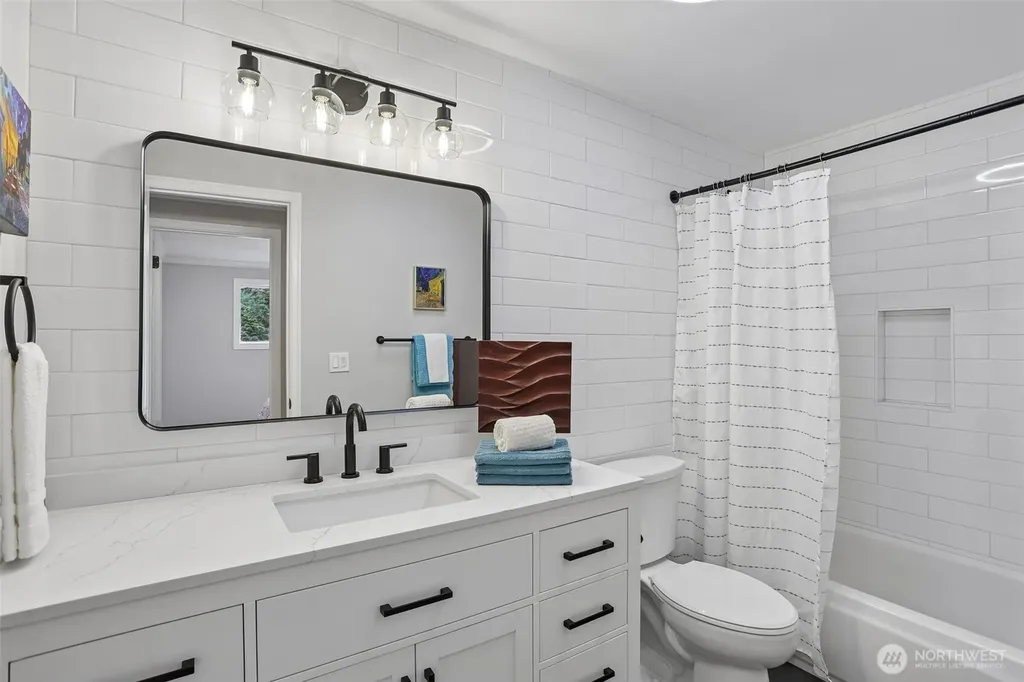 7514 Maltby Road Woodinville WA 98072