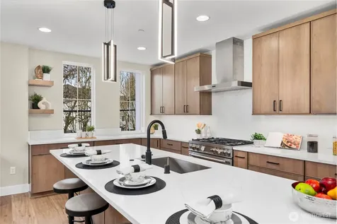 539 NW Juniper Street Issaquah WA 98027